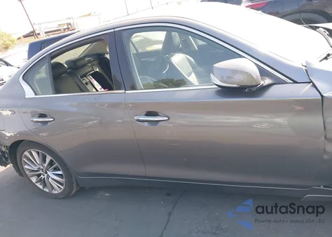 2022 Infiniti Q50 Luxe z USA, uszkodzony, nr VIN JN1EV7BP9NM311570